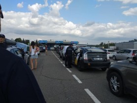 Oamenii continuă să plece din țară. În ultimele 24 de ore, peste 17 mii de oameni au părăsit Moldova